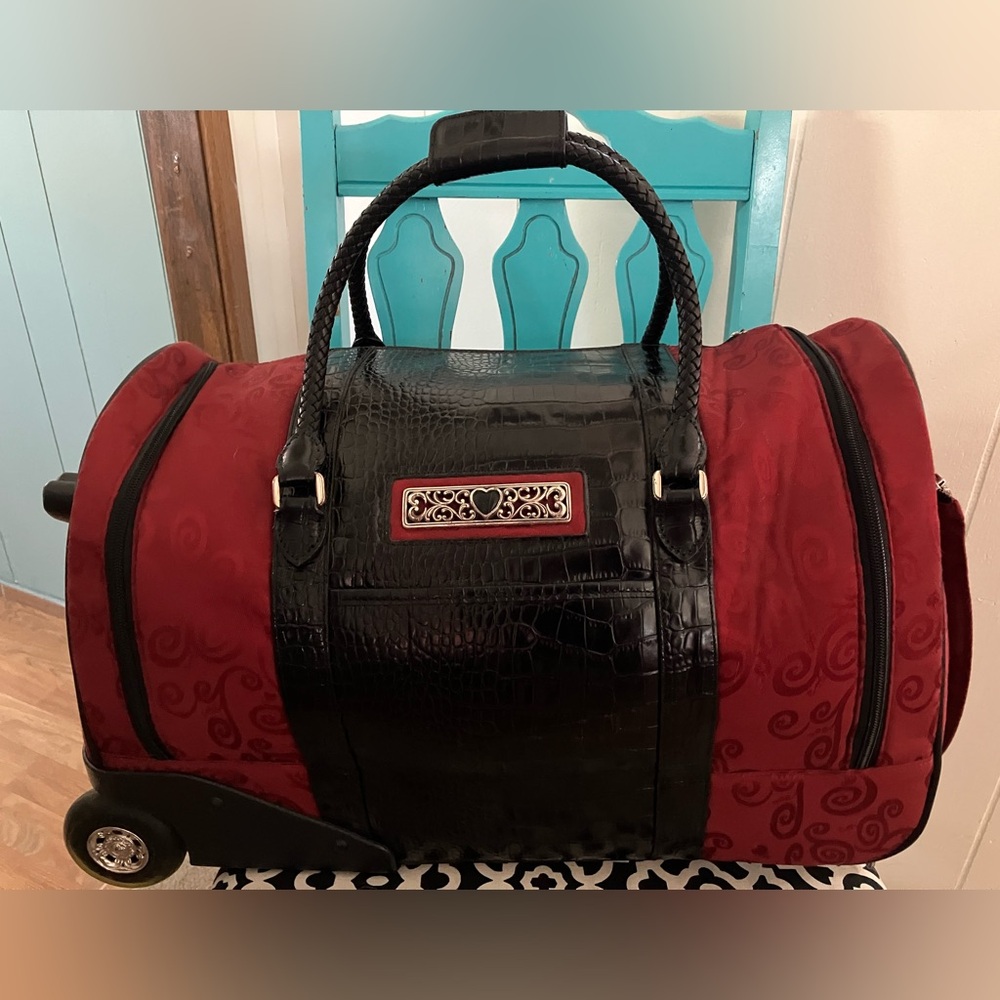 Brighton Weekender 20” Wheeled Duffle Bag